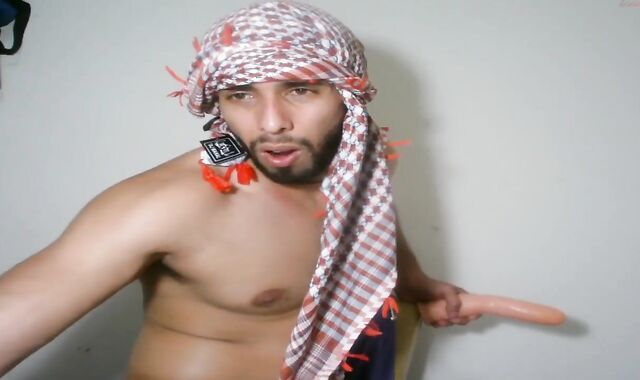 Arab chap With nasty Assplay