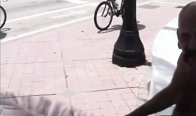 shaggy elder Otter nails A uber-sexy Fit daddy dude