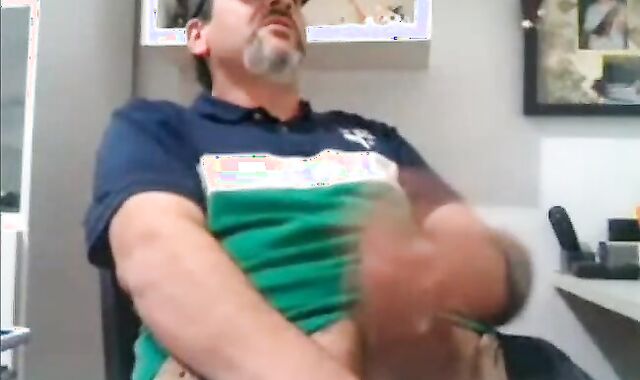 greater quantity Parent Spunking