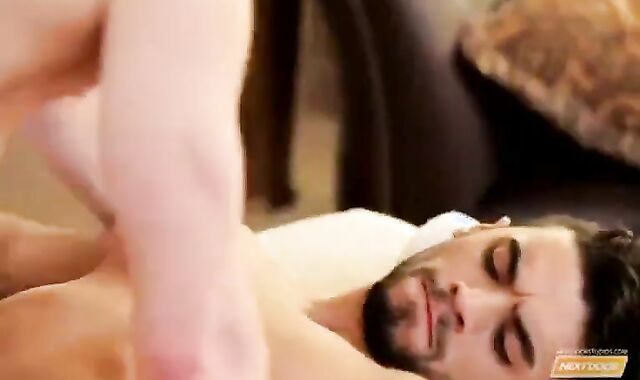 Arad & Owen Are Having A Great Time