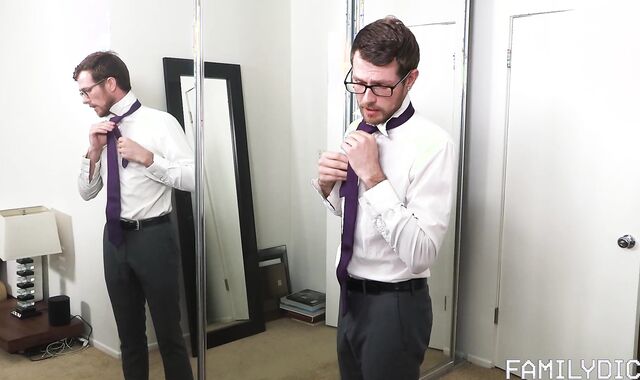 FamilyDick: Schoolteacher Alex Killian three-way hook-up episode