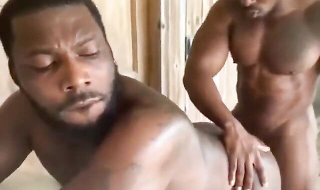 Water SportChino Blacc banged By Max Konnor