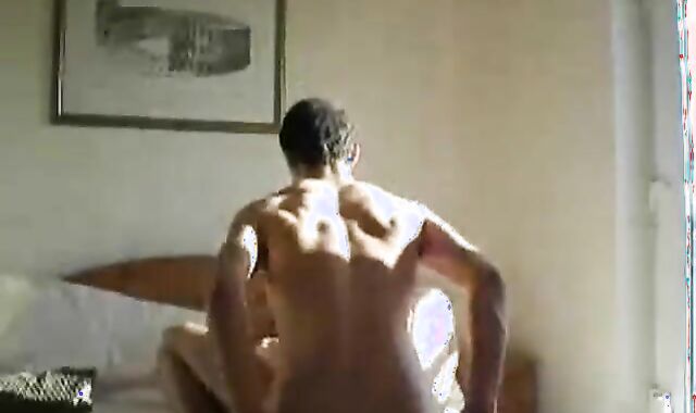 elder fellow Showcasing Off His 10-Pounder Skills