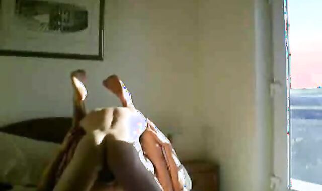 elder fellow Showcasing Off His 10-Pounder Skills