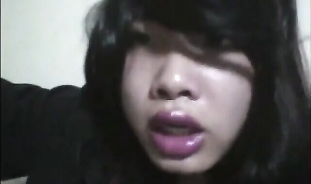 Sissy Asian Jerking Off Like Crazy