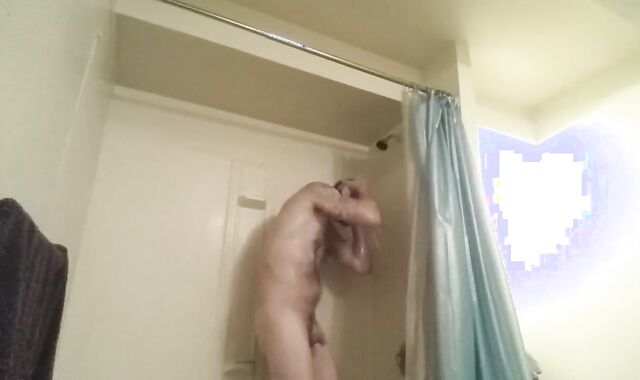 Watching A messy faggot Father In The Shower