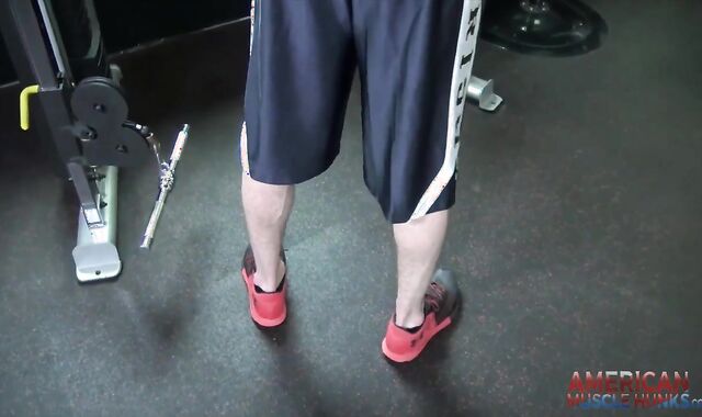 AmericanMuscleHunks - Muscled Jason Sparks workout