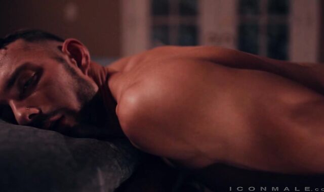 IconMale: American Dillon Diaz receives stiff inserting