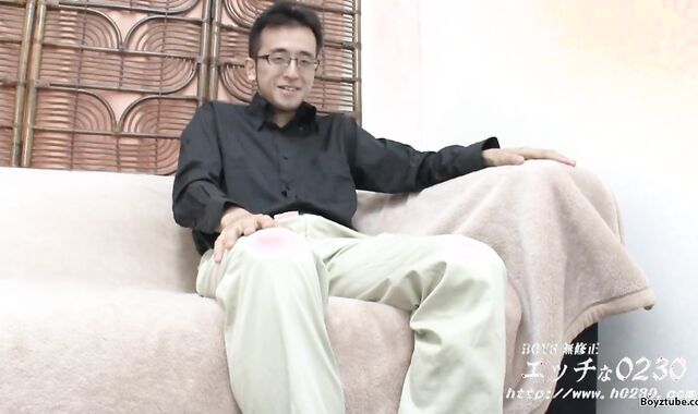 young Jap parent fapping off