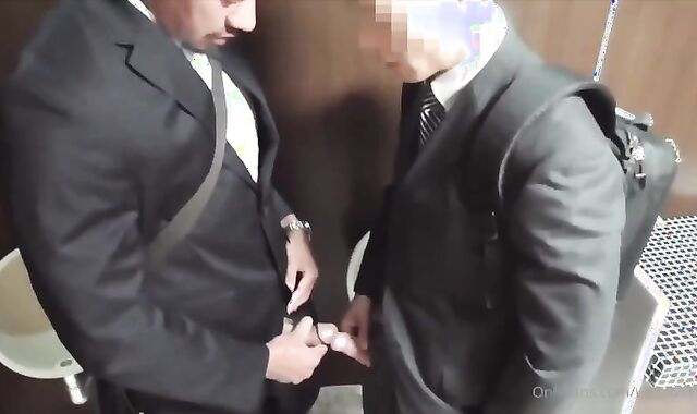 messy Cruising In Japan