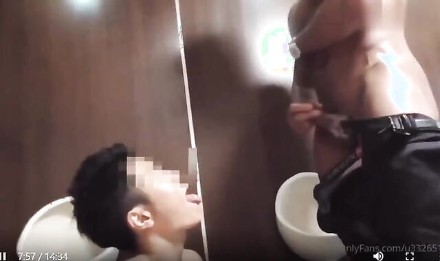 messy Cruising In Japan