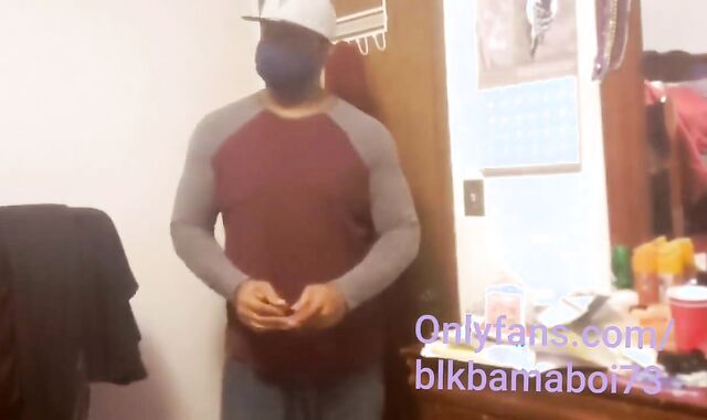 youthful obscene BBCJOCK ARRIVES HOME TO FIND A GIFT FROM DADDY