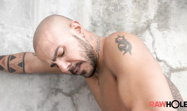 Rawhole: Inked Patrick Garcia masturbating outdoors