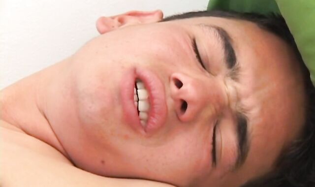 OTB Boyz: Ramiro & Walter moist teasing in the bed