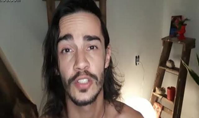 CONTO ERÓTICO Queer - PEGUEI MEU NAMORADO COM MEU MELHOR AMIGO - JUAN CALABARES