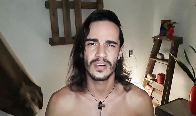 CONTO ERÓTICO Queer - PEGUEI MEU NAMORADO COM MEU MELHOR AMIGO - JUAN CALABARES