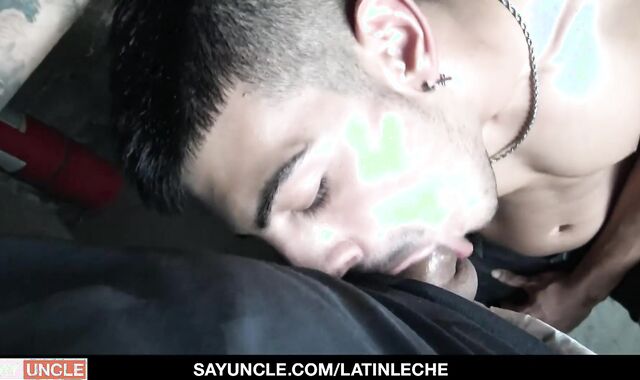 Mo face fuck hole For you