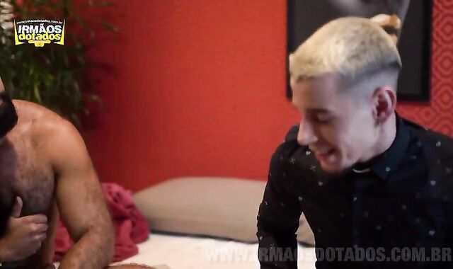 O Cliente Do Coroinha