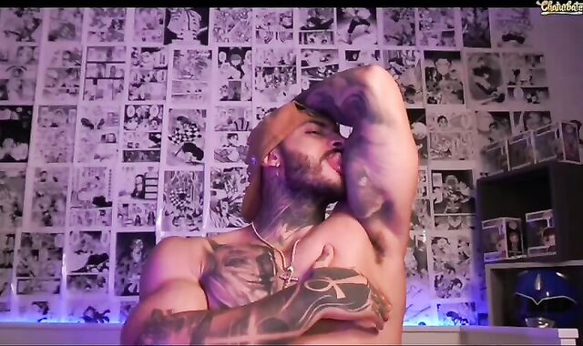 Chiseled latino boyfriend really loves fetish hookup scene