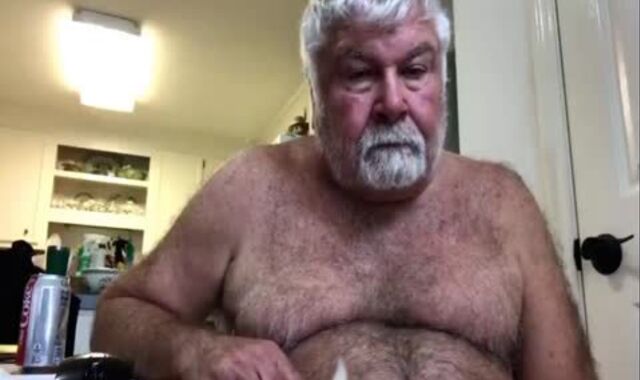 Dad Finishes off On webcam