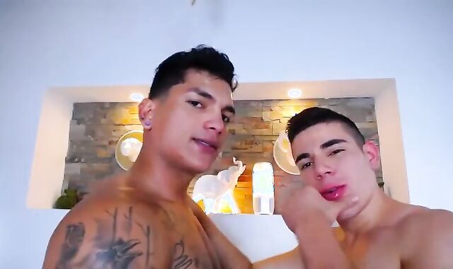 Twiks Colombians, humping Pasionate!