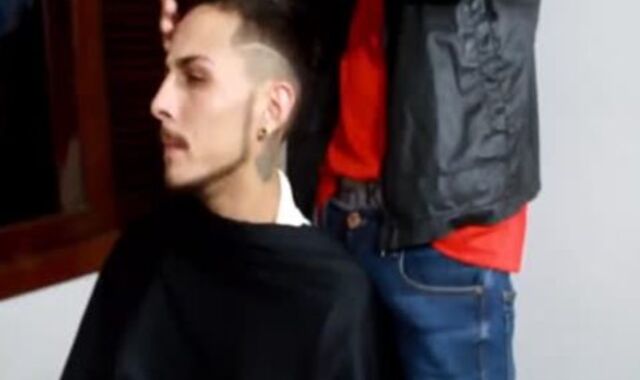 Peguei O Cabeleireiro Dotado wet