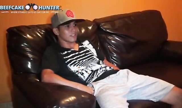 GASTOR RECIBE UNA MAMADA Y TIENE GRAN ORGASMO