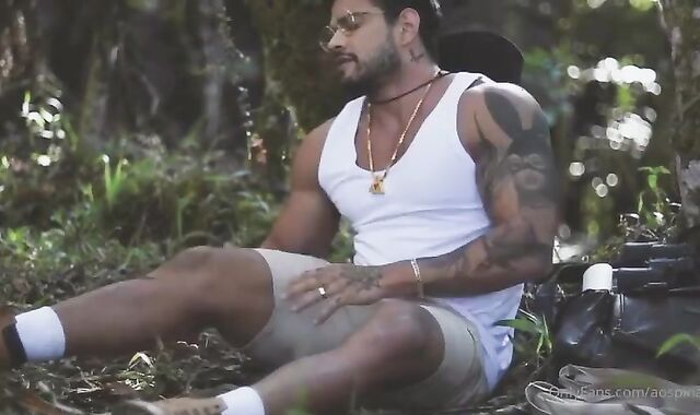 "screwed By Tarzan" - ?