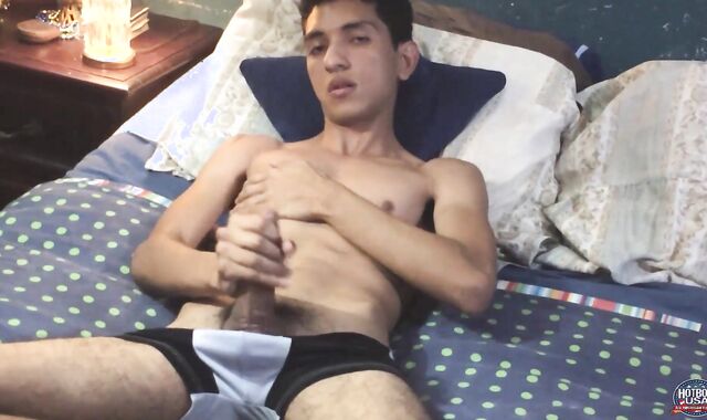 BarebackLatinoz: Solo lean Santiago latino fapping