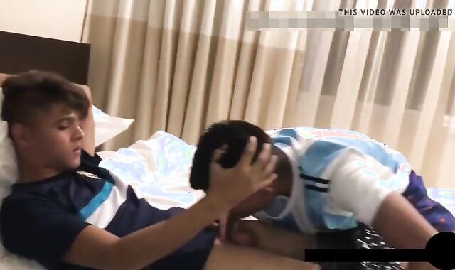 Latino non-professional 3-way