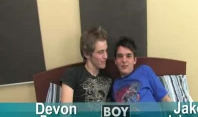 insatiable twinks Playing facehole-watering