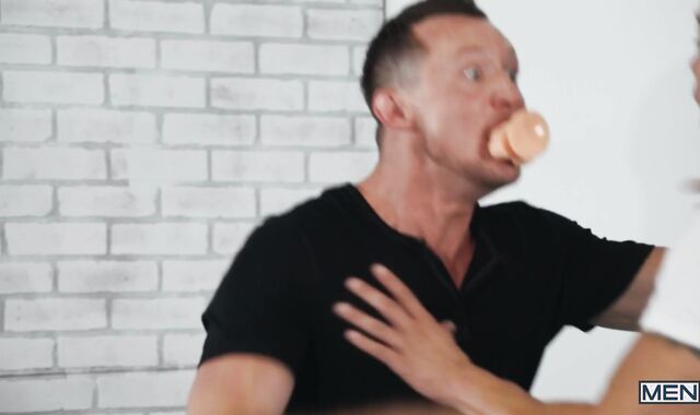 Blow challenge: without a love glove - Pierce Paris with Nic Sahara sixty-9 shag