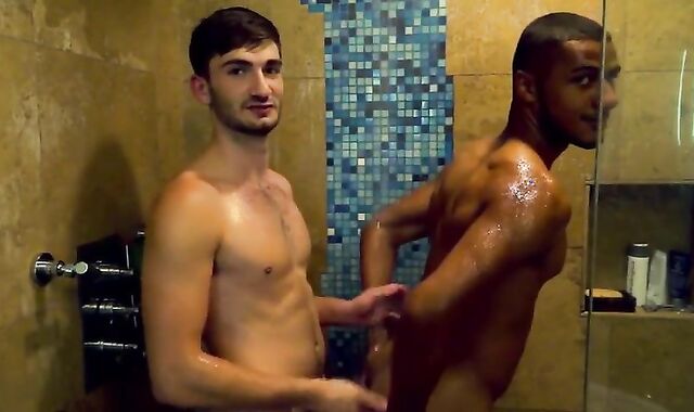 Красивое порно_ Турок и Негр