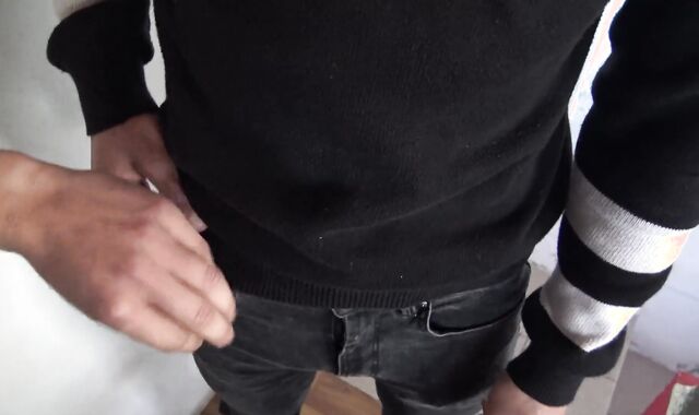 Sensuous Brazilian Delivery twink Makes E money For precious Service