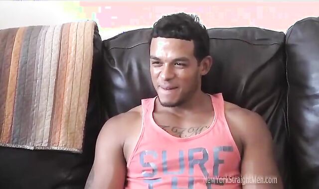 Benito Meets Sean (Serviced)