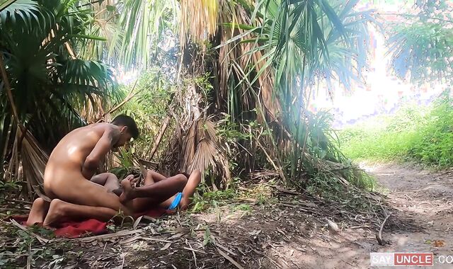 LatinLeche.com - Naughty Damian plumbing