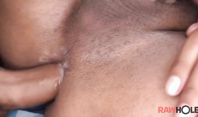 Rawhole - Muscle latino Pablo really enjoys pounding rock-firm