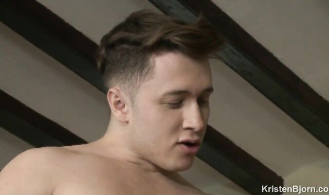 KB - Victor Ferraz & Santi appetizing