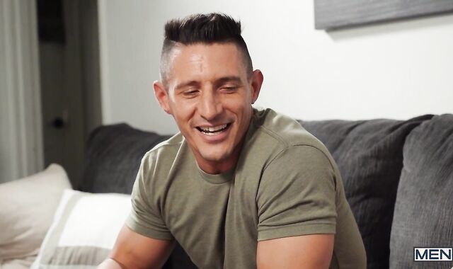 Str8togay.com: Mexican Jesse Avalon needs firm wedging