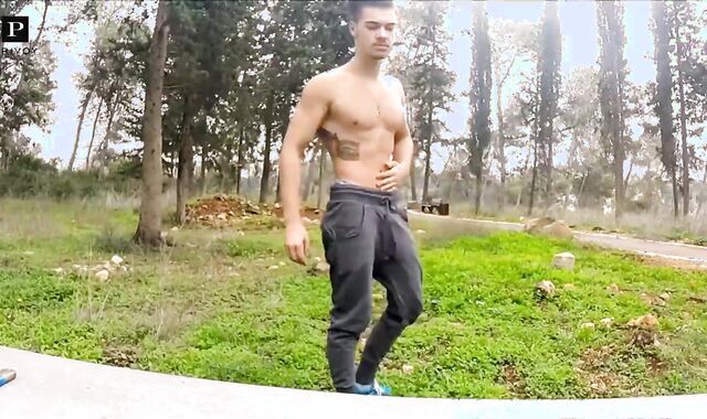 Latino Arik Mozh Teaching In The Woods And Fapping-off