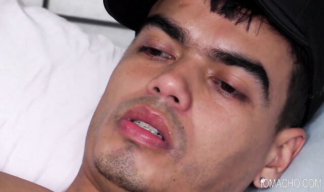 Iomacho: Latino Esteban enjoys raw plowing