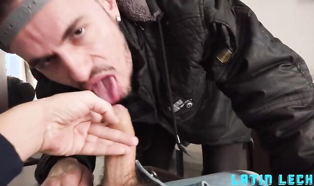 SeXYTourist gets Paid&smash In Hotel