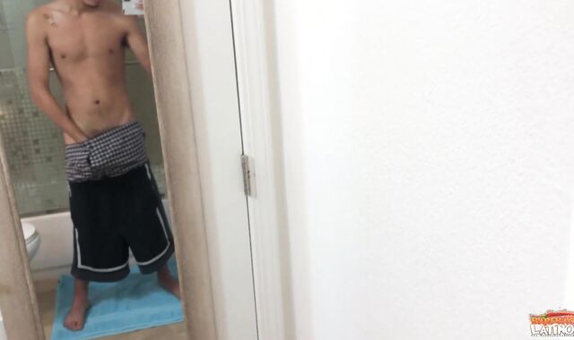 BarebackLatinoz - Roman dressed in cut-offs pumping in bathtub