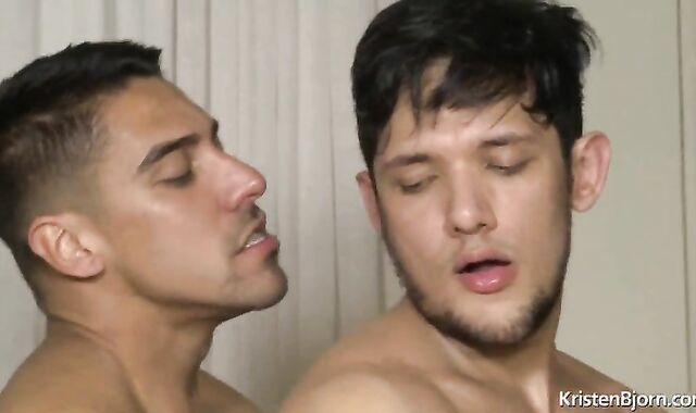 LATIN studs - ample DICKED - KB