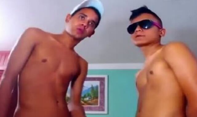 Very supah-mischievous Latino teens