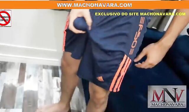 AS MAMADAS NO GAROTÃO HÉTERO