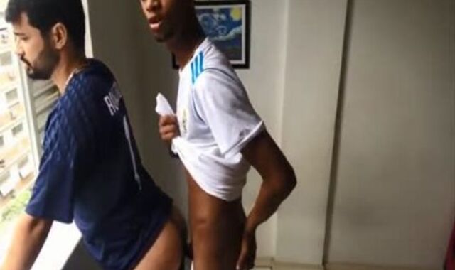 LATIN - gigantic dong CREME-PIE (CREMEPIED)