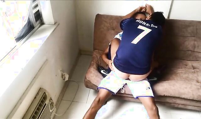 LATIN - gigantic dong CREME-PIE (CREMEPIED)