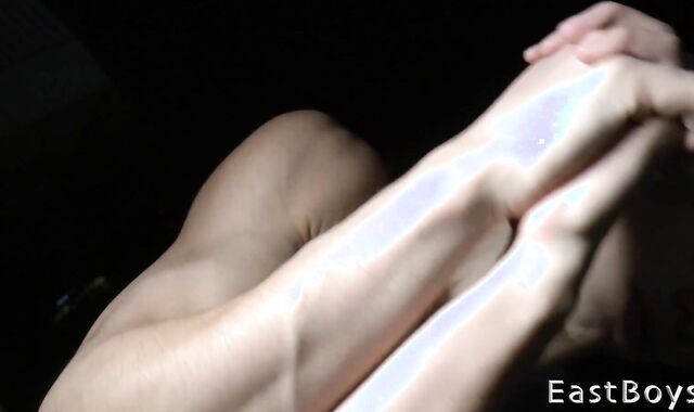 EastBoys.com: Latino outdoors