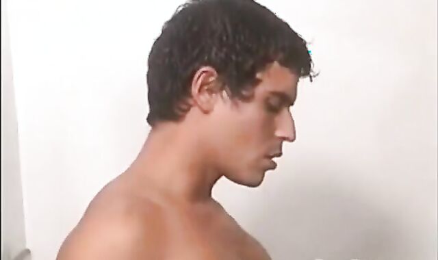 Latin awakening: Papi in the Park